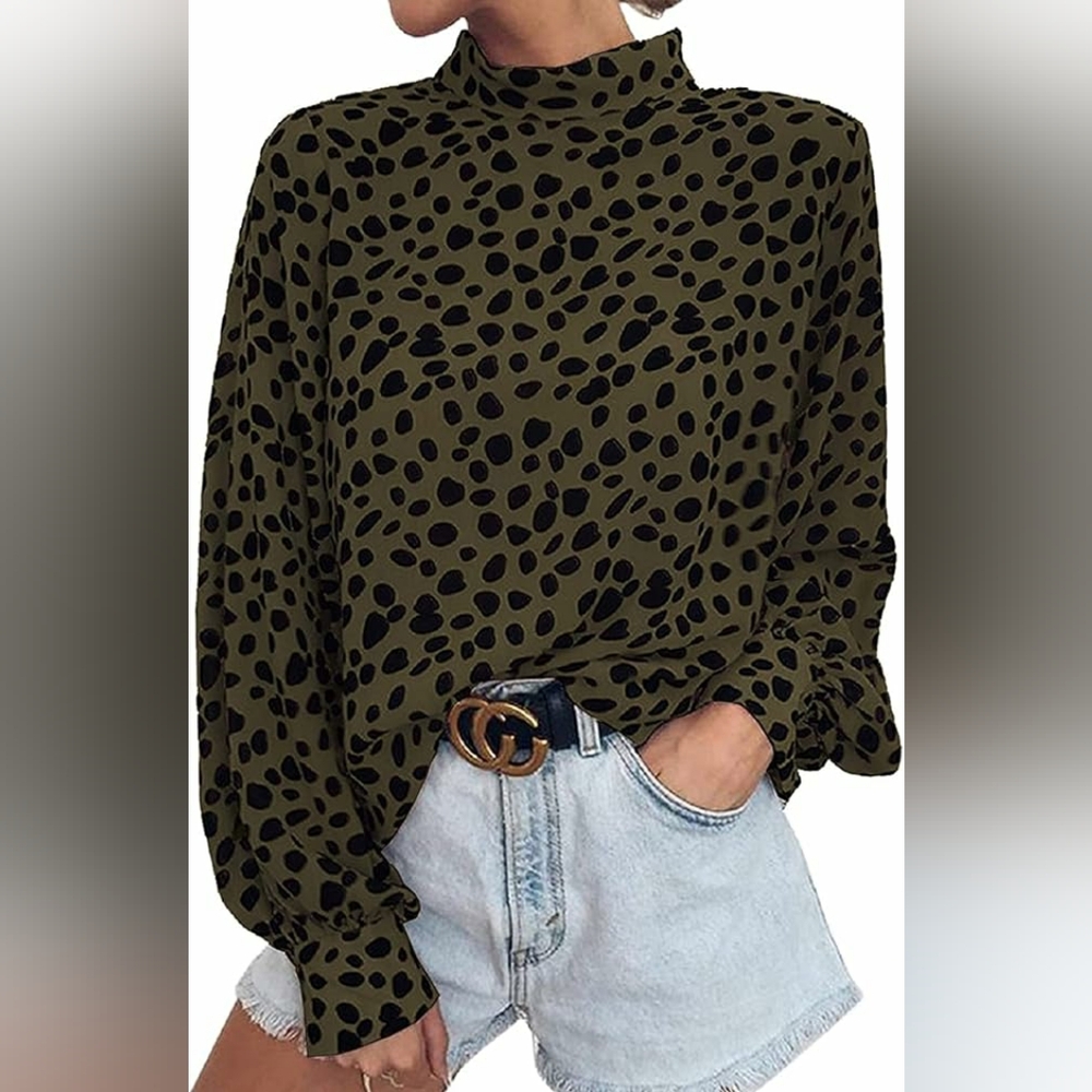SOLD! VALPHSIO  Women’s Long Sleeve Blouse – XX-Large (Green)